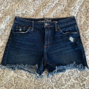 Universal Thread “High Rise Shortie” distressed dark denim shorts - sz 6